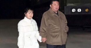 По ракетниот тест, Ким ја претстави ќерката во јавноста