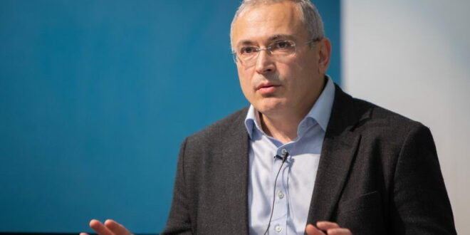 Ходорковски: Ако војната во Украина продолжи, Путин ќе проба да го дестабилизира Балканот