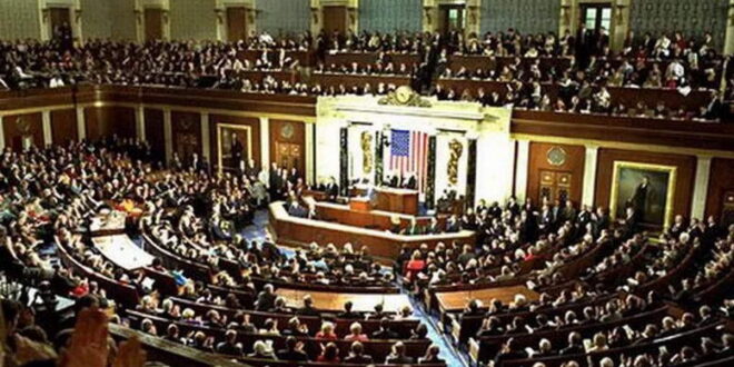 Конгресот со пресвртно гласање доцна синоќа спречи блокада на американската Влада